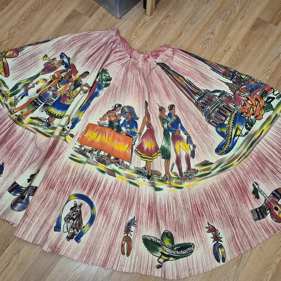 Colorful Artistic Skirt - Picture 6 of 7